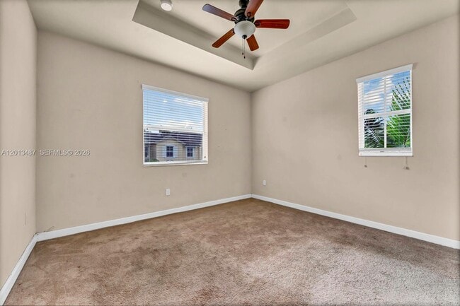 Building Photo - 134 SE 28th Ter