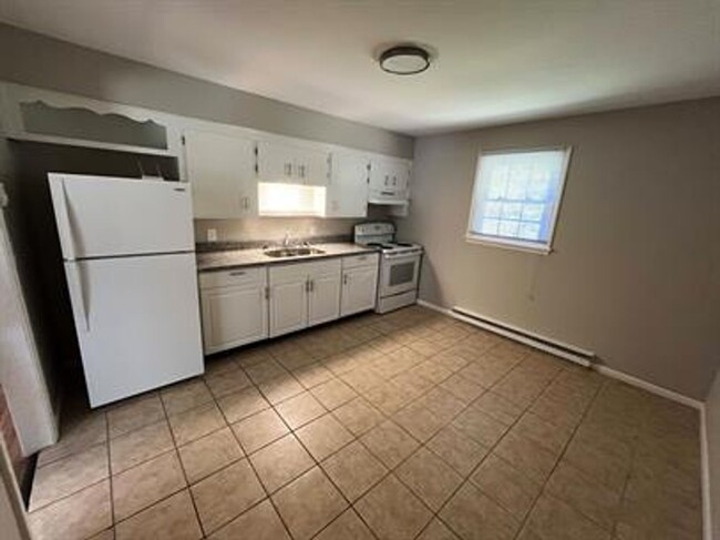 Foto del edificio - 2/1 Near The Swamp Rabbit Trail Available ...