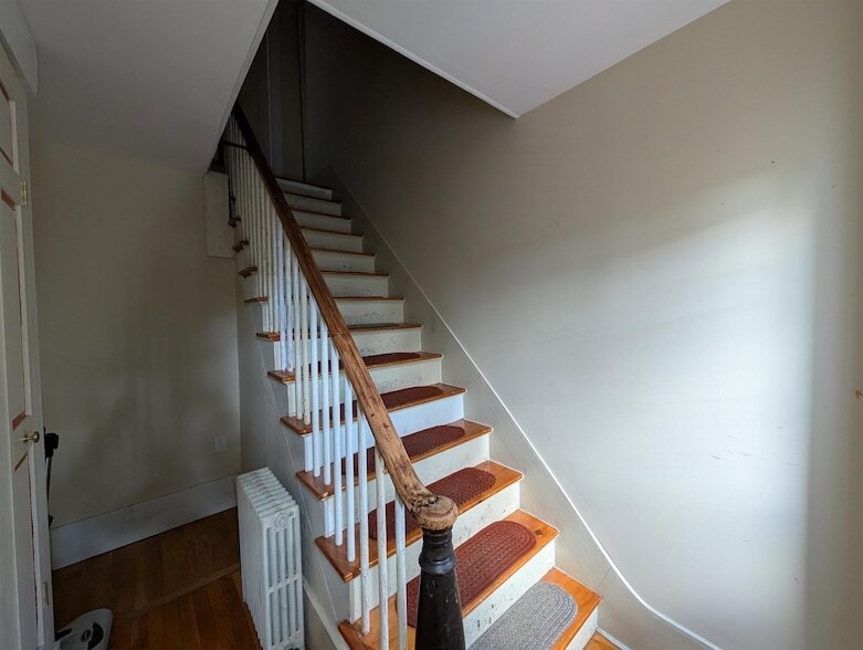 Primary Photo - 119 Mill Rd