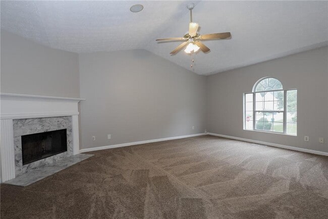 Foto del edificio - 742 Bridgewood Ct