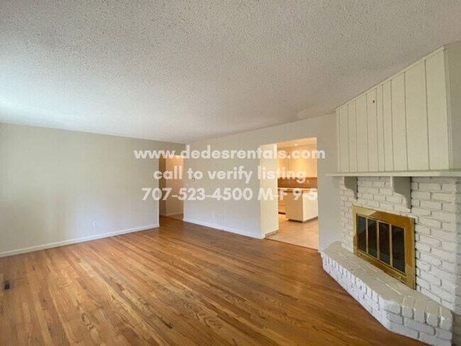 Foto del edificio - 2516 Mimosa St