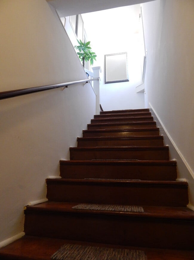 Stairs to apartment - 2040 Whitley Ave