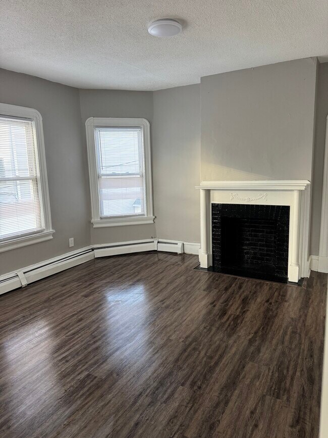 Living room - 66 Preston St