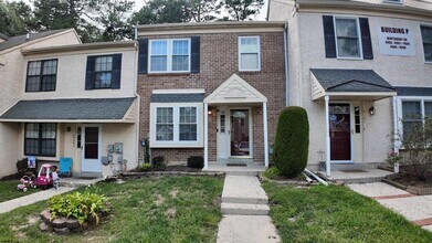 Building Photo - 4904 Winterbury Dr