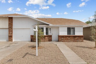 Building Photo - 6825 N 81st Ln