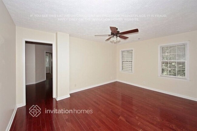 Foto del edificio - 3884 Hunting Ridge Dr SW