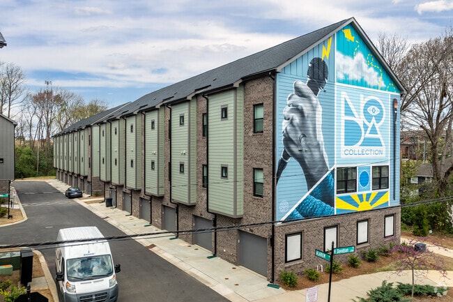 Building Photo - The Collection at North Davidson Townhomes for Rent in NoDa