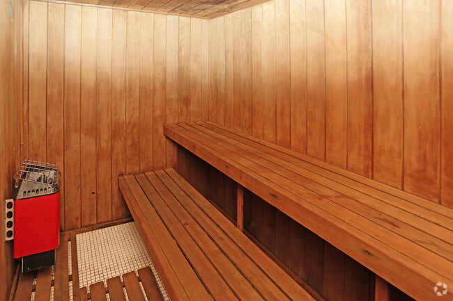 Sauna - Knottingham Apartments