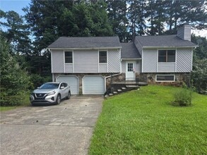 Building Photo - 5034 Cherokee Ct