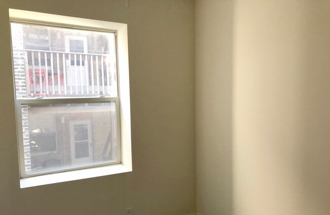 Foto del edificio - 5417 N Kenmore Ave