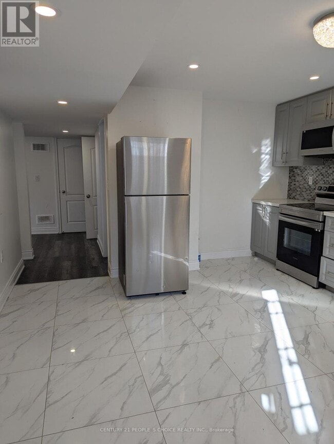 Building Photo - 447 Rivermont Rd