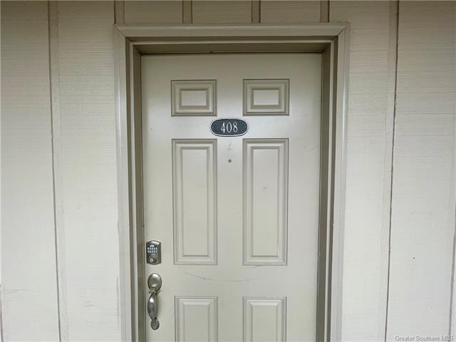 Building Photo - 500 Lake Marina Ave