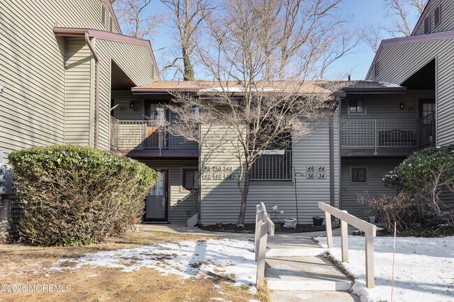 Foto del edificio - 38 Medford Ct