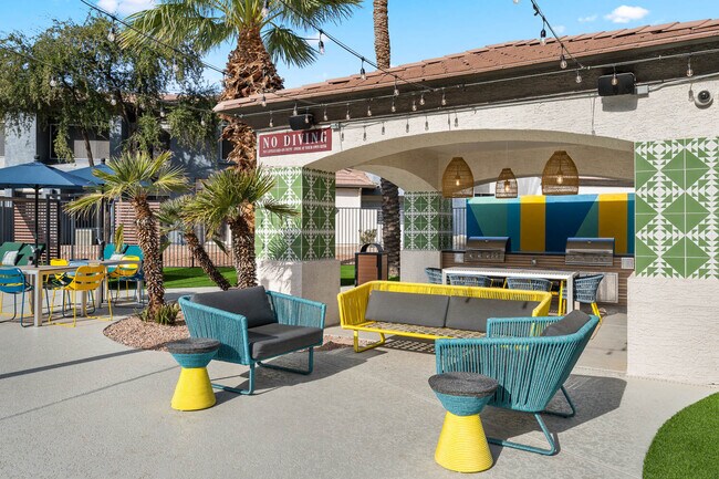 Apartamentos Verano Townhomes — foto de la comunidad - Verano Townhomes