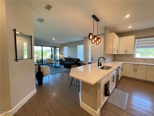 Building Photo - 8021 Calle Canovas Ct