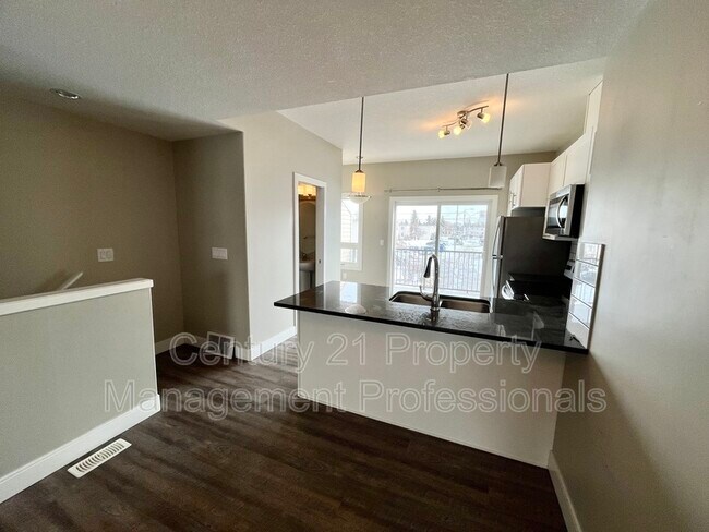 Building Photo - 13003 132 Ave NW
