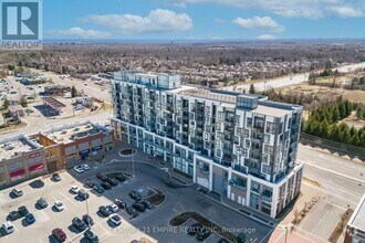 Building Photo - 509-509 Dundas St W