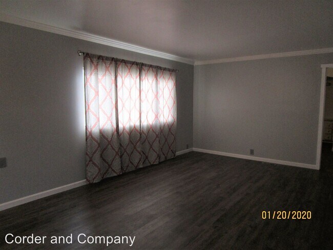 Building Photo - 2 br, 2 bath House - 7 Rancho West  Dr.