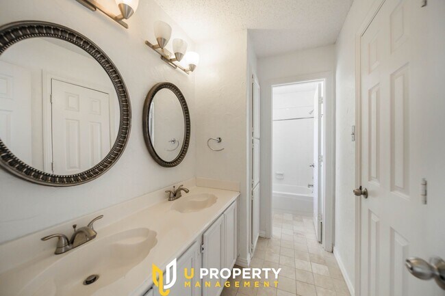 Building Photo - Beautiful Home in Coppell! Coppell ISD