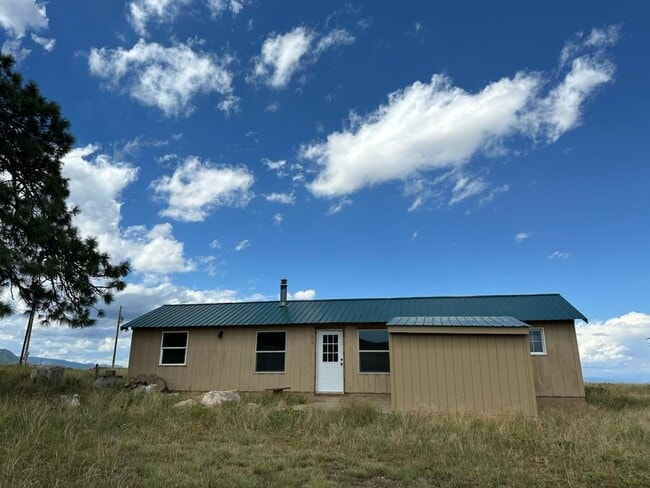 Building Photo - 1054 Co Rd 390