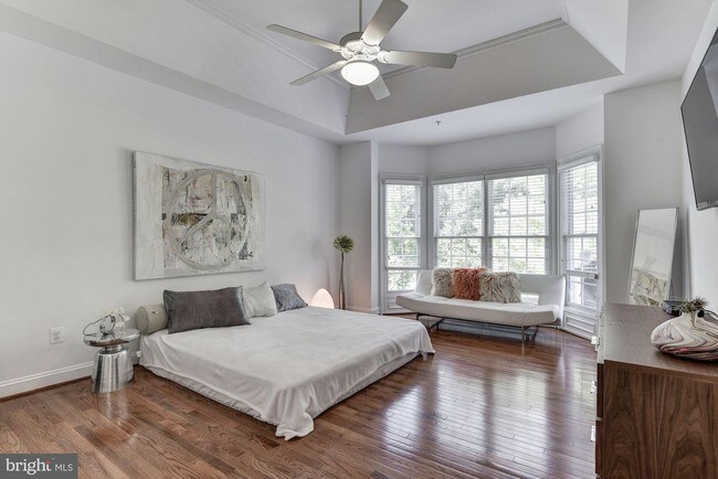 Foto del edificio - 513 Oak Knoll Terrace