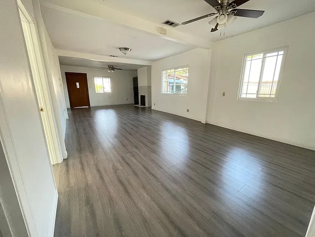 Foto del edificio - 3831 Drysdale Ave