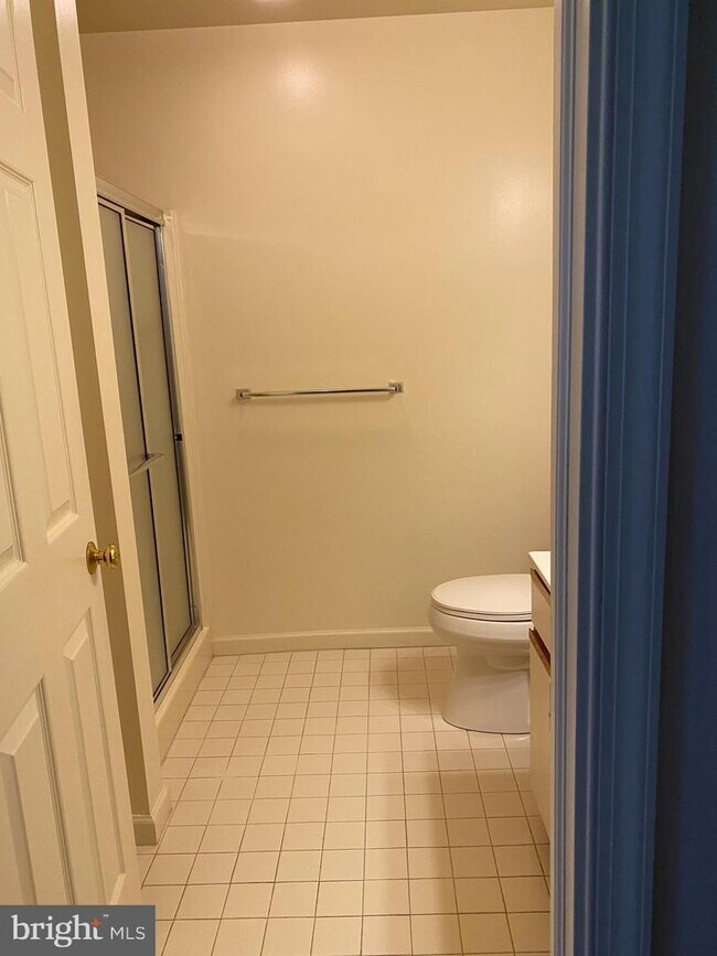 Foto del edificio - 108 Primrose Ln