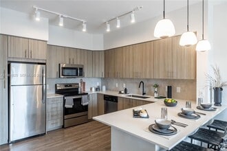 Building Photo - 19273 NW 27th Ave