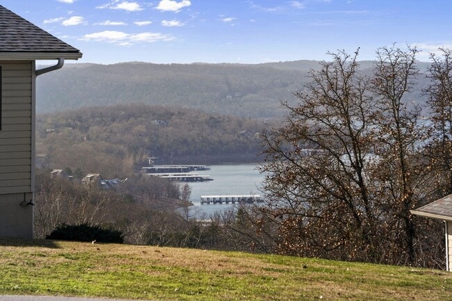 Building Photo - 42 Irish Hills Blvd