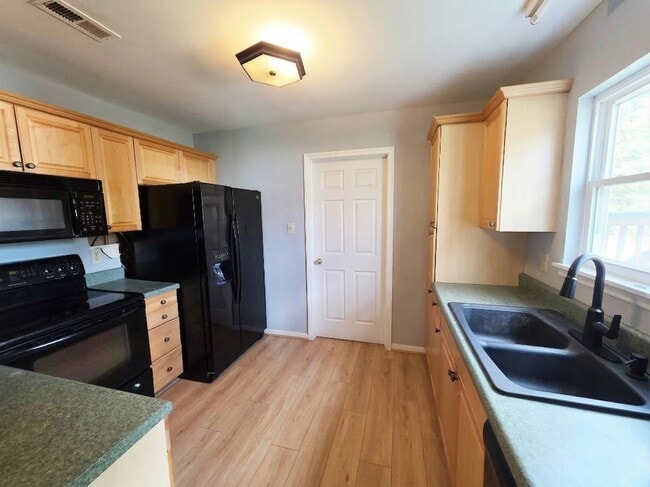 Building Photo - 2706 Ramblegate Ln