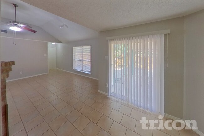 Building Photo - 1734 Windmill Ln