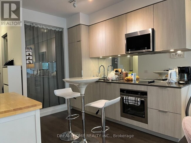 Photo du bâtiment - 609 Avenue Rd