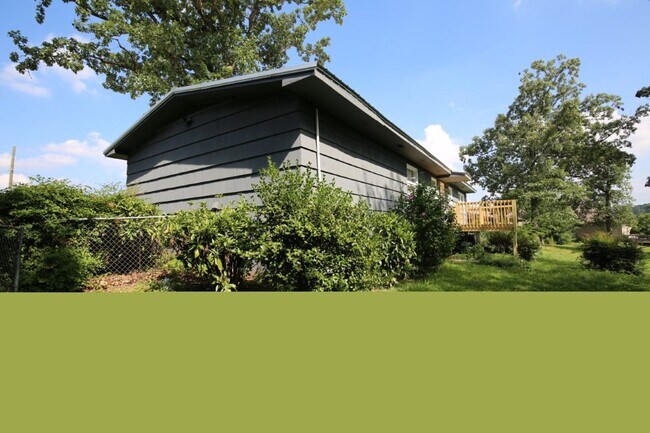 Foto del edificio - 2816 8th St NE