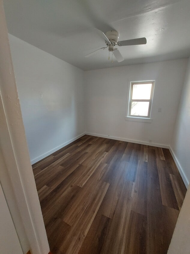 Primary Photo - 308 Veranda Rd NW