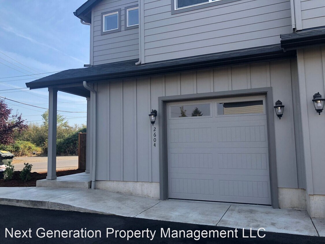 Foto principal - 3 br, 2.5 bath House - 2604 Ross Lane