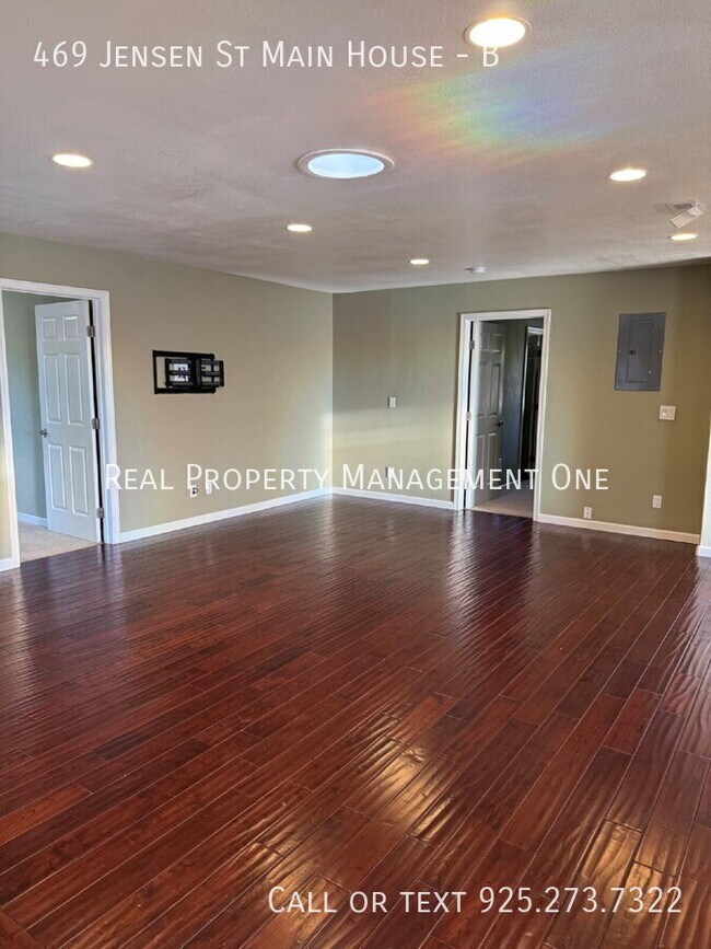 Foto del edificio - 469 Jensen St