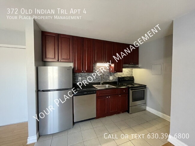 Foto del edificio - 372 Old Indian Trail