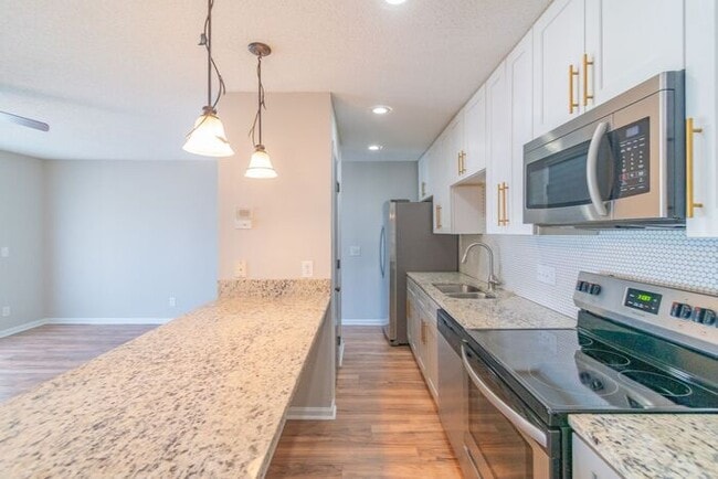 Building Photo - 2 Bed 2 Bath Condo in Charlotte