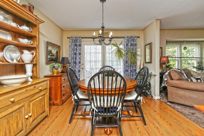 Building Photo - 83 Quarry Village Rd