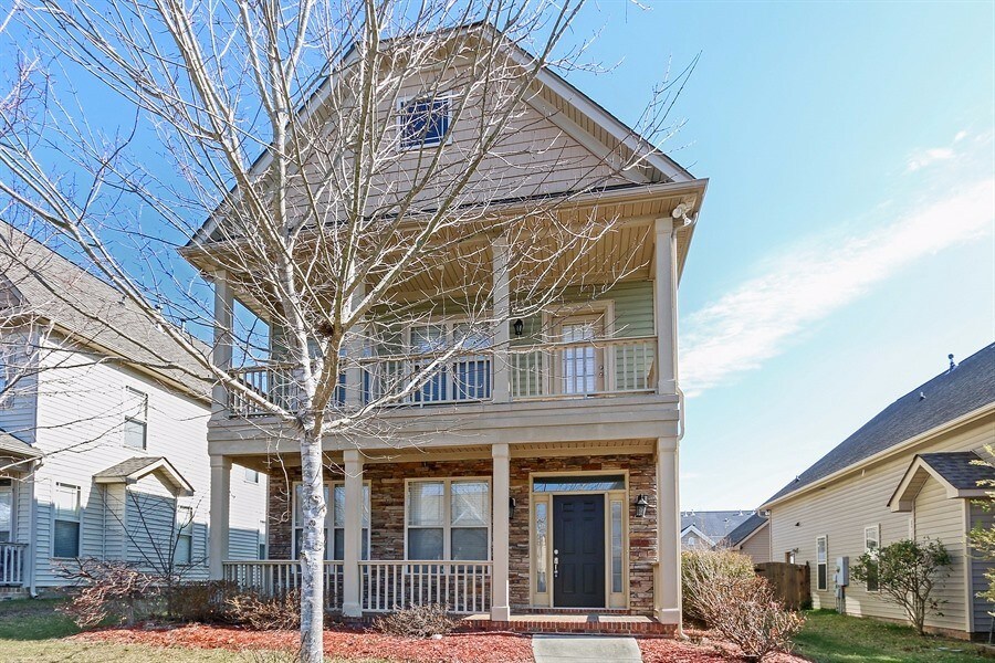 Primary Photo - 3044 Ivy Brook Pl