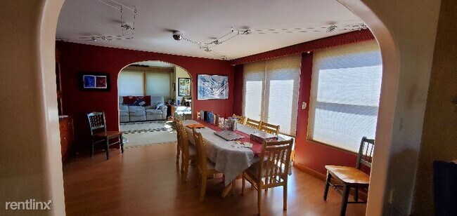 Foto del edificio - 1 br, 1 bath House - 15728 NE 105th Ct