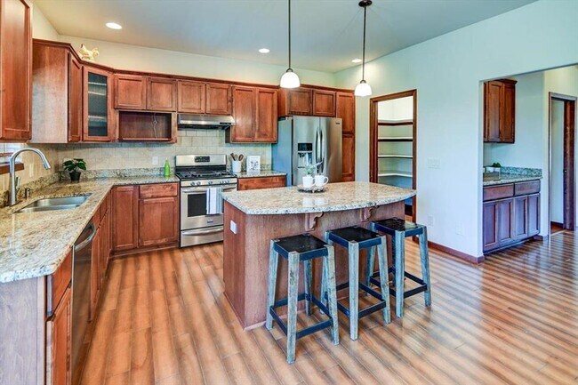 Foto del edificio - 15 Bellingrath Ct