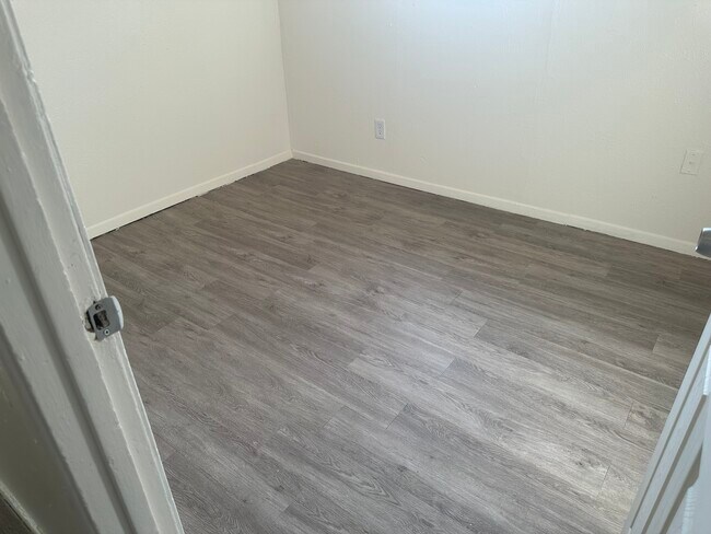 Foto del edificio - 2417 N Wilson St