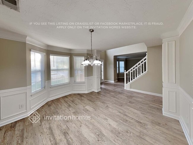 Building Photo - 2245 Corkscrew Way