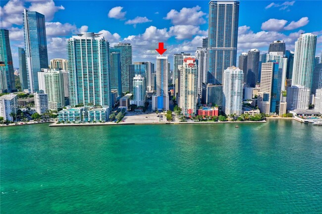 Foto del edificio - 1200 Brickell Bay Dr