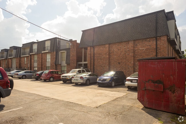 Building Photo - Cypress Trace Apartment