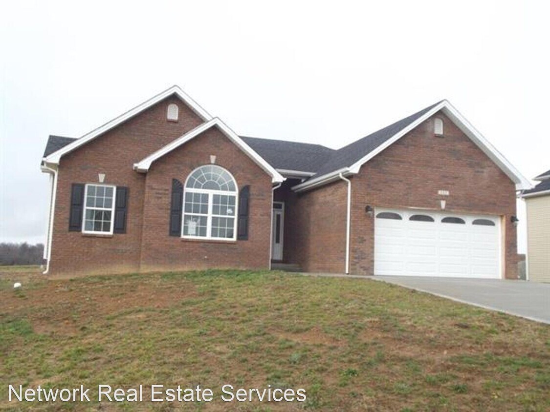 3 br, 2 bath House 112 Affirmed Court House Rental in Elizabethtown