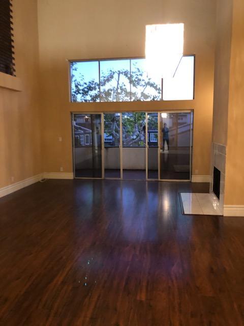 Foto del edificio - 5440 Lindley Ave