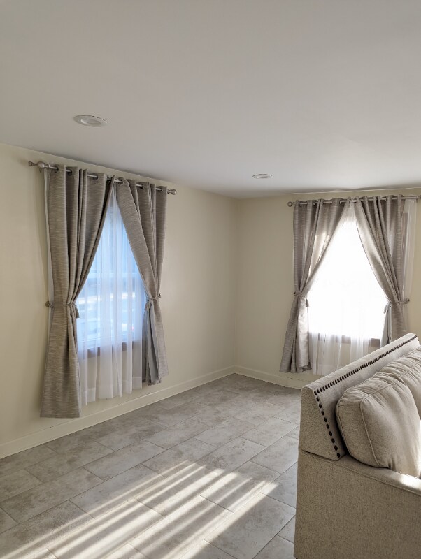 Foto del edificio - 3322 W Catalpa Ave