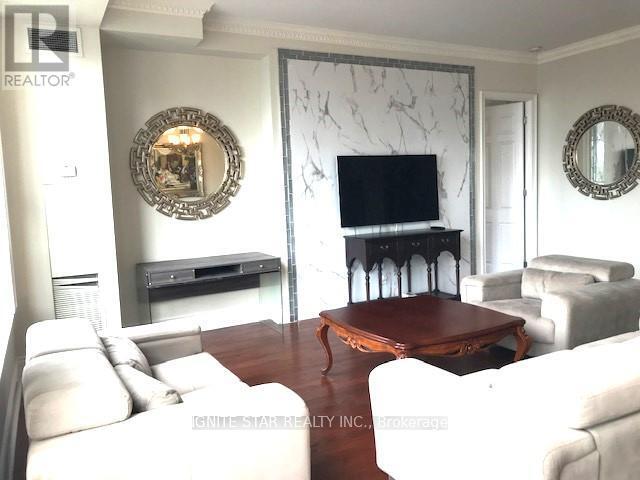 Photo principale - 3880 Duke of York Blvd